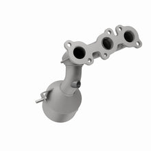 Load image into Gallery viewer, MagnaFlow Direct Fit Catalytic Converter 06-08 Lexus RX400H 3.3L