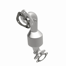 Load image into Gallery viewer, MagnaFlow Direct Fit Catalytic Converter 10-17 Ford Taurus/10-16 Lincoln MKT V6-3.5L