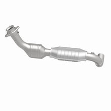 Load image into Gallery viewer, MagnaFlow Direct Fit Catalytic Converter 99 Ford F-150 4.6L
