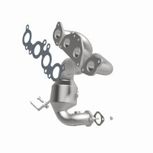 Load image into Gallery viewer, MagnaFlow Direct Fit Catalytic Converter 05-11 Volvo XC90 4.4L Rear