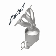 Load image into Gallery viewer, MagnaFlow Direct Fit Catalytic Converter 05-08 Kia Sportage 2.7L Driver Side