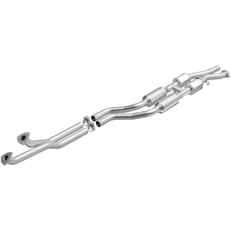 MagnaFlow 96-99 BMW M3 L6 3.2L / 96-98 328i/328is L6 2.8L California Catalytic Converter Direct Fit - GTR Auto