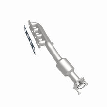 Load image into Gallery viewer, MagnaFlow Direct Fit Catalytic Converter 07 Titan 5.6L P/S manif OEM