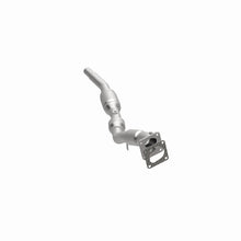 Load image into Gallery viewer, MagnaFlow Direct Fit Catalytic Converter 00-02 Audi A6 Quattro 2.7L