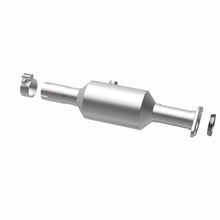 Load image into Gallery viewer, MagnaFlow Direct Fit Catalytic Converter 09-11 Ford Escape 2.5L