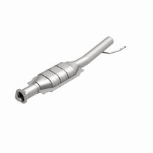 Load image into Gallery viewer, MagnaFlow Direct Fit Catalytic Converter 05-09 Escape/Trib 3.0 Rear