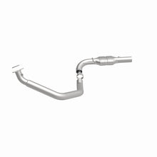 Load image into Gallery viewer, MagnaFlow Direct Fit Catalytic Converter 03-07 GM 2500/3500 D/S OEM