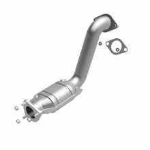Load image into Gallery viewer, MagnaFlow Direct Fit Catalytic Converter 02-04 Ford Focus L4-2.0L