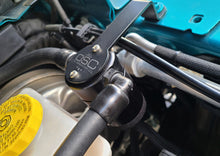 Load image into Gallery viewer, J&amp;L 20-25 Jeep Wrangler 2.0L Driver Side Oil Separator 3.0 - Black Anodized - GTR Auto