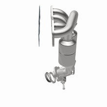 Load image into Gallery viewer, MagnaFlow Direct Fit Catalytic Converter 01-03 Toyota Rav4 2.0L L4