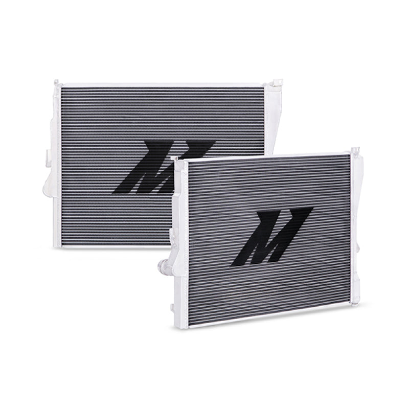 Mishimoto 99-06 BMW 323i/323i/328i/330i w/ Auto Transmission Performance Aluminum Radiator - GTR Auto