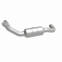 Load image into Gallery viewer, MagnaFlow Direct Fit Catalytic Converter F-150 04-06 8 4.6L