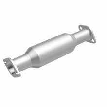 Load image into Gallery viewer, MagnaFlow Direct Fit Catalytic Converter 97-98 Mitsu Diamante 3.5L