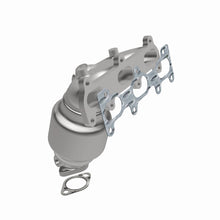Load image into Gallery viewer, MagnaFlow Direct Fit Catalytic Converter 06 Kia Optima 2.7L
