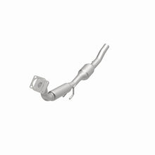 Load image into Gallery viewer, MagnaFlow Direct Fit Catalytic Converter 99-03 Beetle/Golf 2.0L