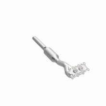 Load image into Gallery viewer, MagnaFlow Direct Fit Catalytic Converter 98-03 VW Beetle 2.0L