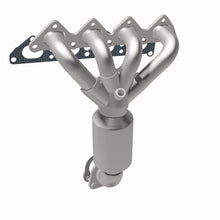 Load image into Gallery viewer, MagnaFlow DF Cat. Conv 11/02-05 Hyundai Elantra 2.0L Manifold / 04-09 Kia Spectra A/T 2.0L Manifold