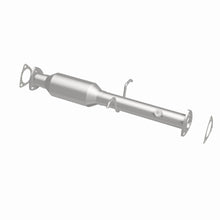 Load image into Gallery viewer, MagnaFlow Direct Fit Catalytic Converter 96-00 GM S-10/Sonoma/Homb