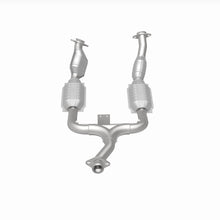 Load image into Gallery viewer, MagnaFlow Direct Fit Catalytic Converter 94-95 Ford Mustang 3.8L Tier 1 (California)