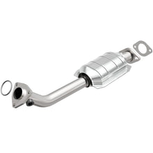 Load image into Gallery viewer, MagnaFlow Direct Fit Catalytic Converter 01-04 Pathfinder Passenger Side Rear 3.5L