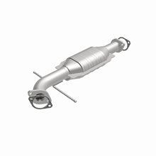 Load image into Gallery viewer, MagnaFlow Direct Fit Catalytic Converter 02-05 Sedona 3.5L rr OEM