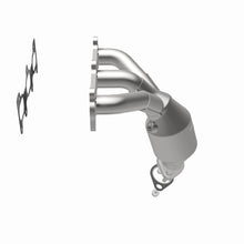 Load image into Gallery viewer, MagnaFlow Direct Fit Catalytic Converter 02-06 Hyundai Sonata 2.7L