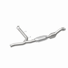 Load image into Gallery viewer, MagnaFlow Direct Fit Catalytic Converter 97-98 Ford Trucks 4.6L