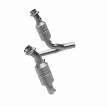 Load image into Gallery viewer, MagnaFlow Direct Fit Catalytic Converter 04 Dodge Durango 3.7L/4.7L