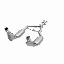 Load image into Gallery viewer, MagnaFlow Direct Fit Catalytic Converter 96-98 Ford Mustang 3.8L