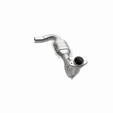 Load image into Gallery viewer, MagnaFlow Direct Fit Catalytic Converter 99 F150 4.6L V8 D/S 2WD