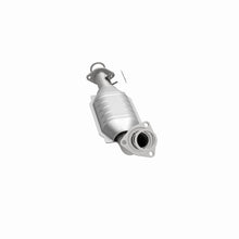 Load image into Gallery viewer, MagnaFlow Direct Fit Catalytic Converter 00-02 Toyota Tundra 4.7L