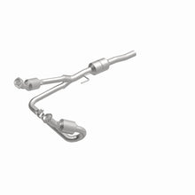 Load image into Gallery viewer, MagnaFlow Direct Fit Catalytic Converter 02-03 Dodge Durango 5.9L