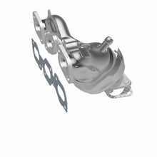 Load image into Gallery viewer, MagnaFlow Direct Fit Catalytic Converter 01-04 Escape 3.0 rear manif