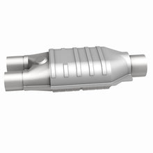 Load image into Gallery viewer, MagnaFlow Universal Catalytic Converter 2.5/2 Single/Dual
