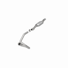 Load image into Gallery viewer, MagnaFlow Direct Fit Catalytic Converter 99-02 Dodge Dakota 2.5L 2WD