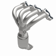 Load image into Gallery viewer, MagnaFlow Direct Fit Catalytic Converter 03-04 Kia Rio 1.6L mani OEM