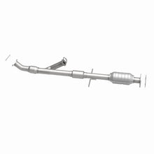 Load image into Gallery viewer, MagnaFlow Direct Fit Catalytic Converter 00 Hyundai Sonata 2.5L