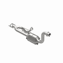 Load image into Gallery viewer, MagnaFlow Direct Fit Catalytic Converter 07-09 Chrysler/Dodge Aspen/Durango 5.7L Passenger Side