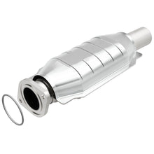 Load image into Gallery viewer, MagnaFlow Direct Fit Catalytic Converter 05-07 Ford Freestyle 3.0L