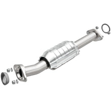 Load image into Gallery viewer, MagnaFlow Direct Fit Catalytic Converter 2002 Suzuki Aerio 2.0L