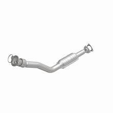 Load image into Gallery viewer, MagnaFlow Direct Fit Catalytic Converter Malibu 98-00 3.1L V6