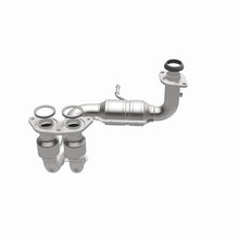 Load image into Gallery viewer, MagnaFlow Direct Fit Catalytic Converter OEM Grade 00-05 Toyota MR2 Spyder 1.8L Rear
