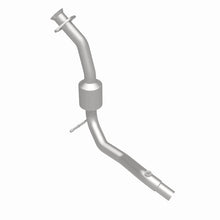 Load image into Gallery viewer, MagnaFlow Direct Fit Catalytic Converter 96-97 Chrysler Concorde 3.5L