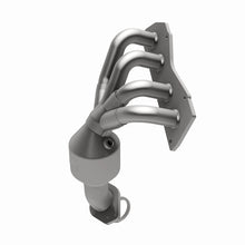 Load image into Gallery viewer, MagnaFlow Direct Fit Catalytic Converter 2009 Toyota RAV4 2.5L
