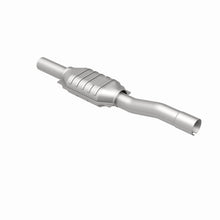 Load image into Gallery viewer, MagnaFlow Direct Fit Catalytic Converter 02-04 Jeep Grand Cherokee 4.0L Rear