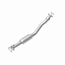 Load image into Gallery viewer, MagnaFlow Direct Fit Catalytic Converter Malibu 98-00 3.1L V6