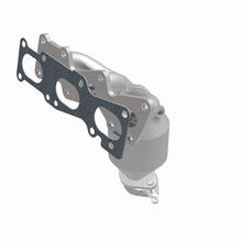 Load image into Gallery viewer, MagnaFlow Direct Fit Catalytic Converter 06-07 Hyundai Sonata 3.3L