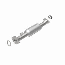 Load image into Gallery viewer, MagnaFlow Direct Fit Catalytic Converter 06-08 Mazda 6 2.3L