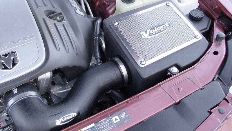Volant 04-08 Dodge Magnum R/T 5.7 V8 Pro5 Closed Box Air Intake System - GTR Auto
