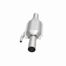Load image into Gallery viewer, MagnaFlow Direct Fit Catalytic Converter 95 Dodge Ram 2500Hd 5.9L/8.